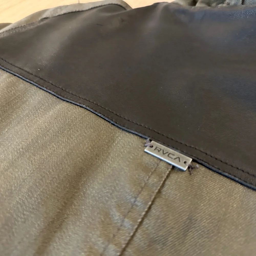RVCA Jacket - Picture 5 of 8